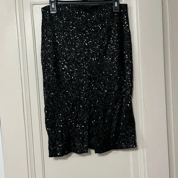 Express Black Sequin Pencil Skirt - Picture 5 of 7